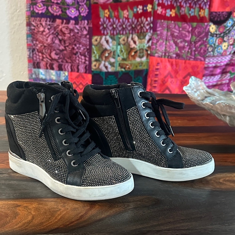 Aldo Black and Silver Women's Sneakers